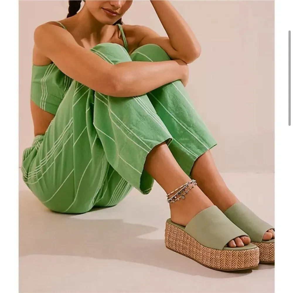Free People Harbor Raffia Platform Wedge Platform Sandal Light Sage‎ Size 7 NIB